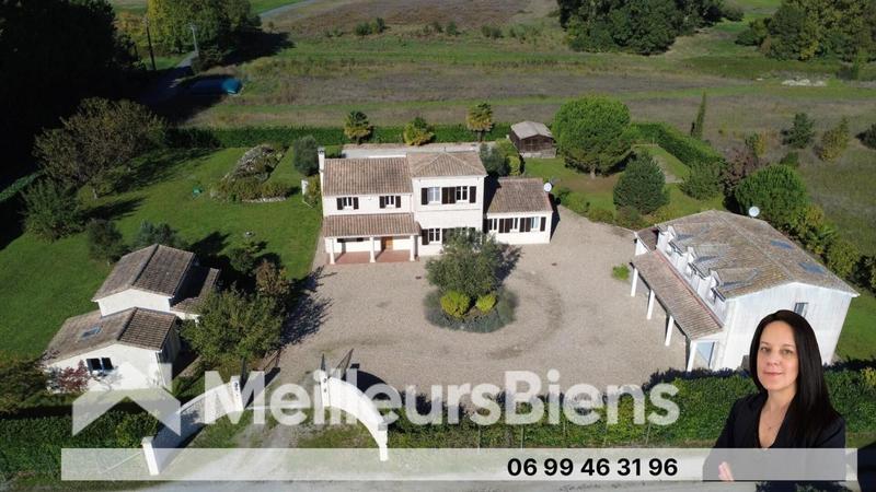 Maison - 265 m² - 1 pièce