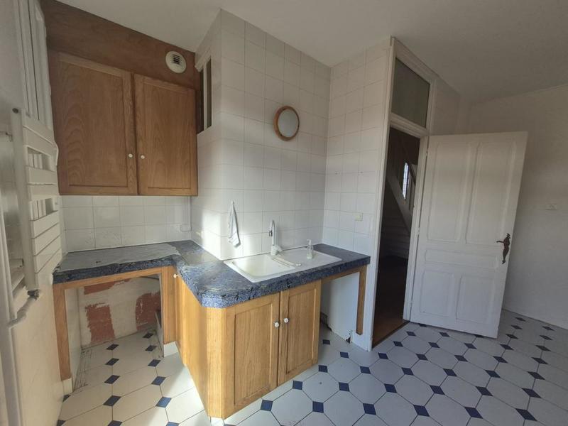 Maison - 200 m² - 7 pièces