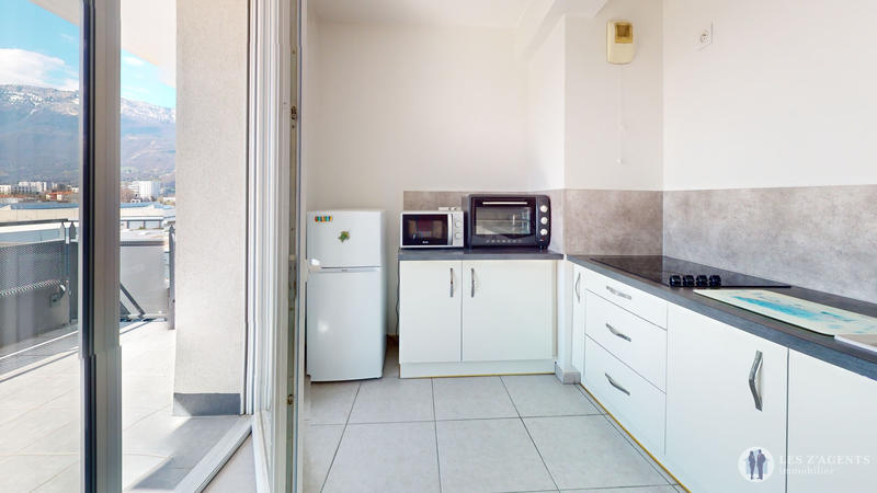 Appartement - 65 m² - 3 pièces