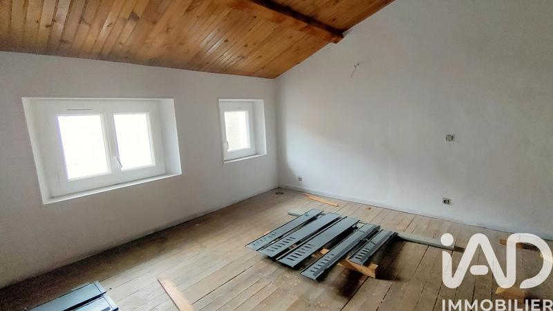 Maison de village - 202 m² - 9 pièces