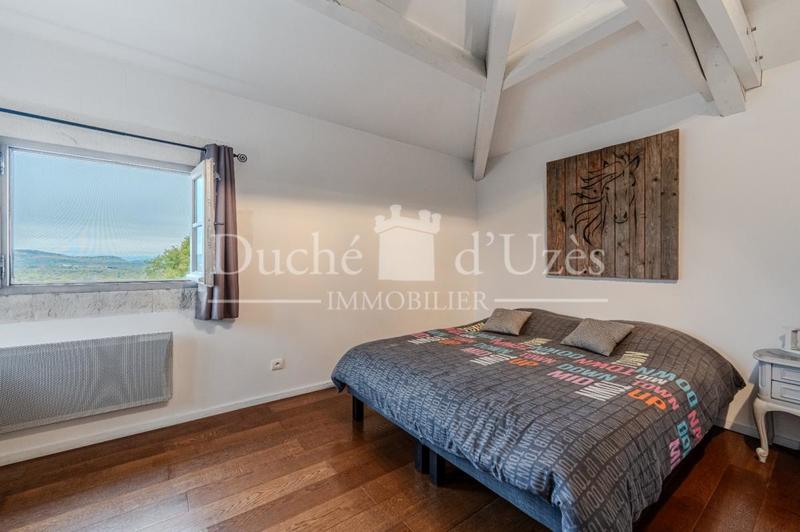 Propriété - 280 m² - 12 pièces