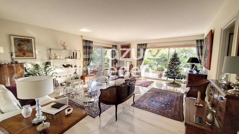 Appartement - 100 m² - 4 pièces