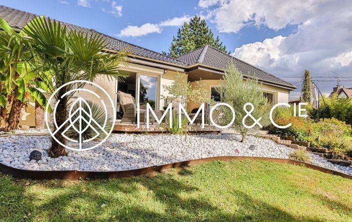 Maison - 215 m² - 5 pièces