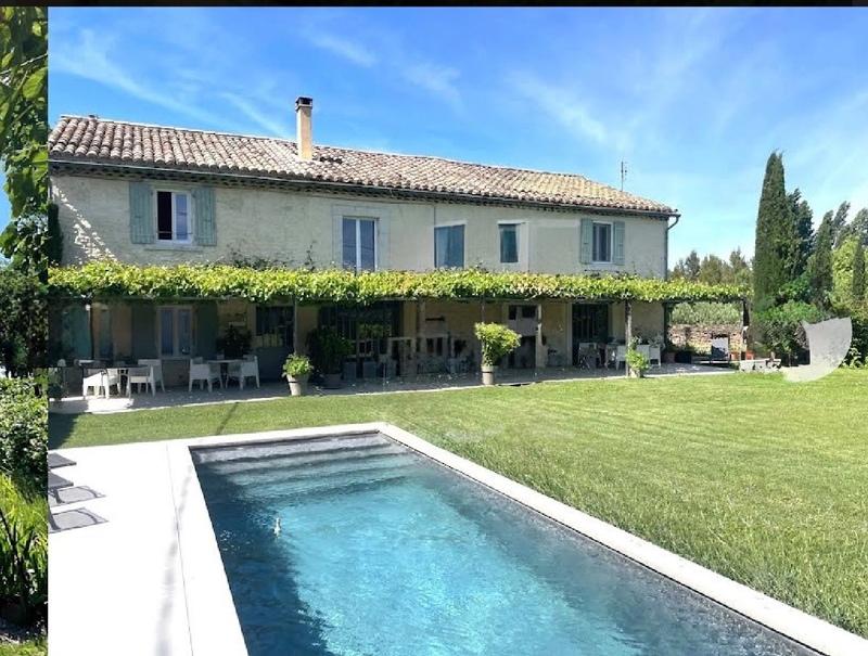 Maison - 289 m² - 5 pièces