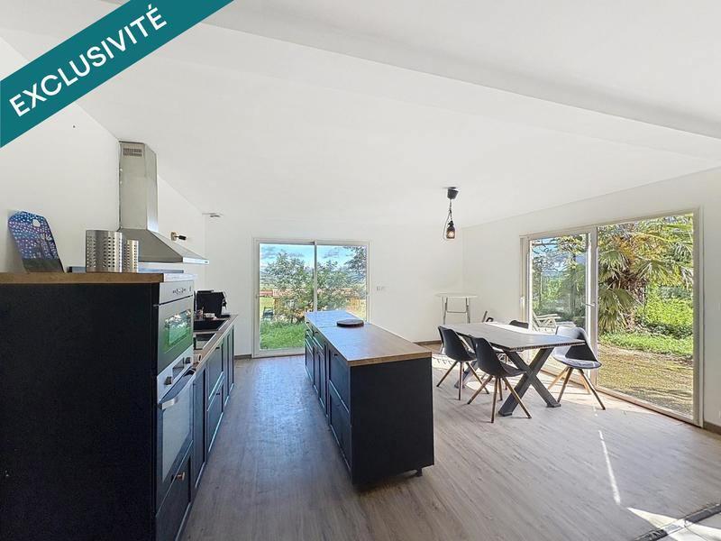 Maison - 160 m² - 6 pièces