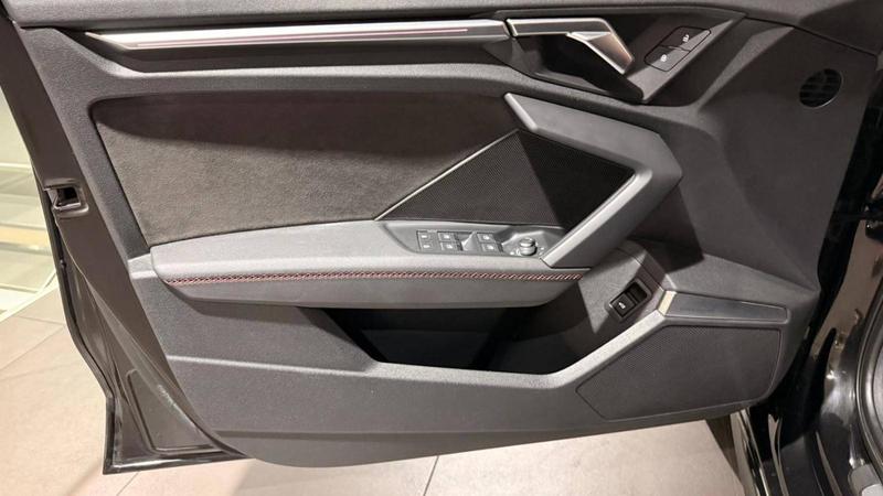 Audi A3 Berline 35 Tfsi Mild Hybrid 150 s tronic 7 s line