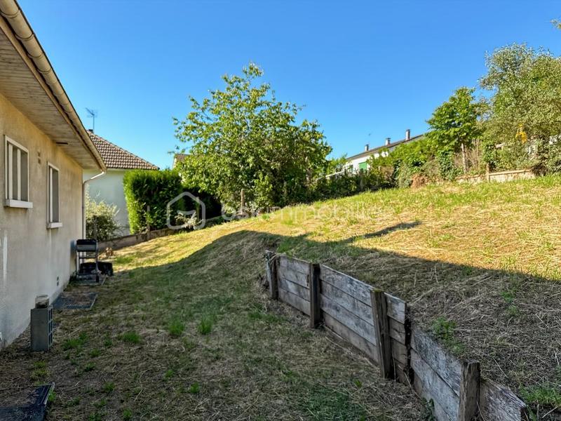 Maison - 141 m² - 7 pièces