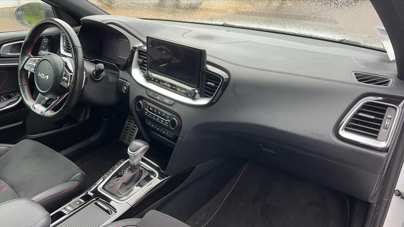 Kia ProCeed 1.6 t-Gdi 204 Dct7 Gt - Automatique Entretien constructeur