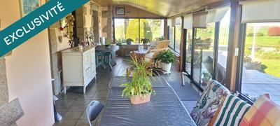 Maison - 150 m² - 8 pièces