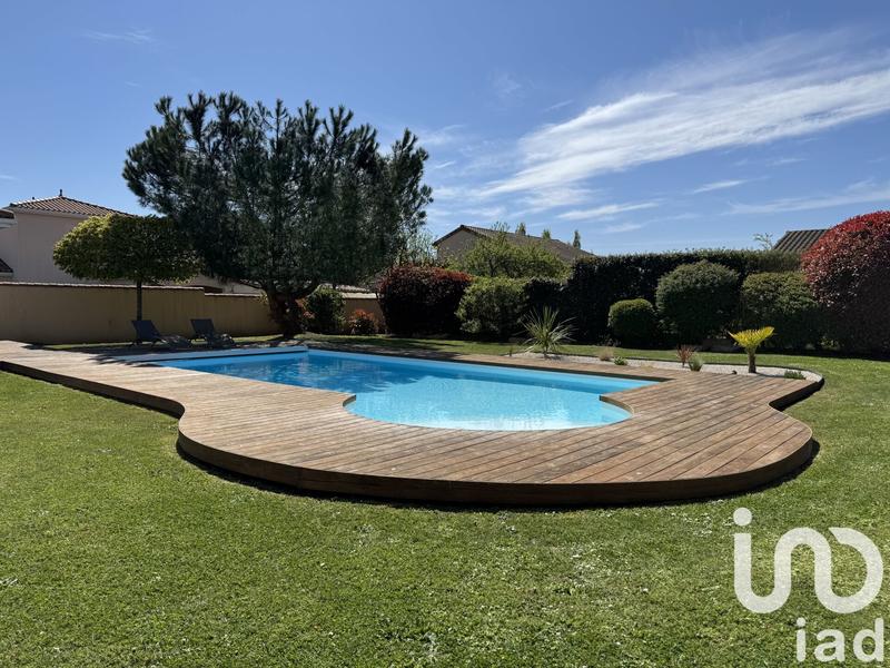 Maison de maîtres - 260 m² - 10 pièces