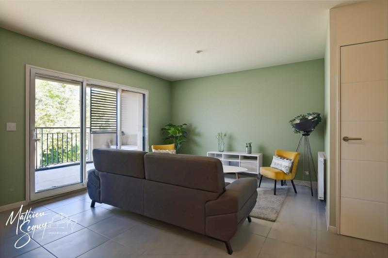 Appartement - 82 m² - 4 pièces