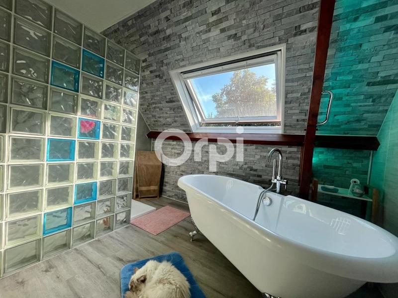 Maison - 130 m² - 5 pièces