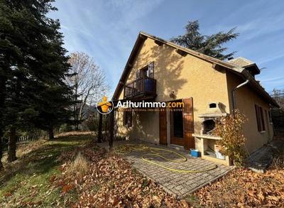 Maison - 163 m² - 5 pièces