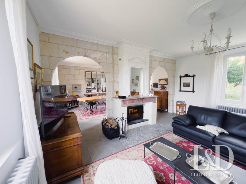 Maison - 205 m² - 12 pièces