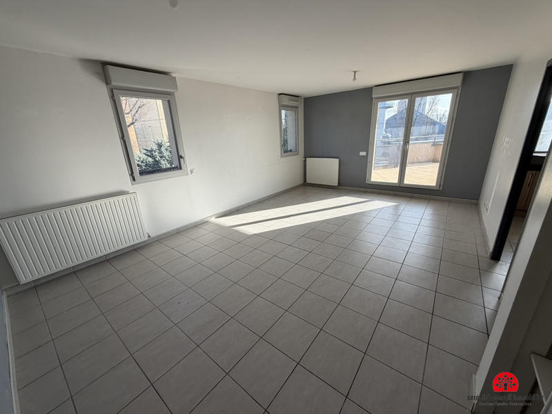 Appartement - 98 m² - 5 pièces