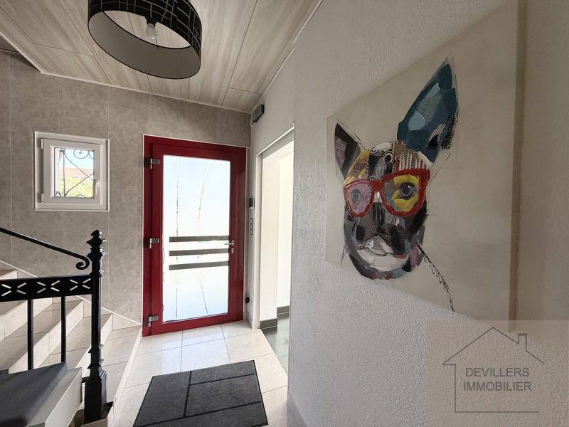 Maison - 220 m² - 5 pièces