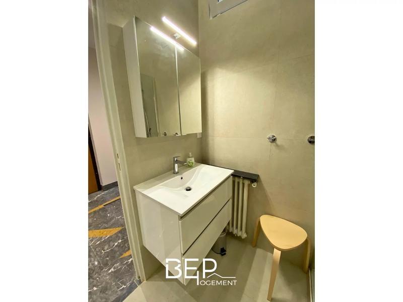 Appartement - 70 m² - 3 pièces