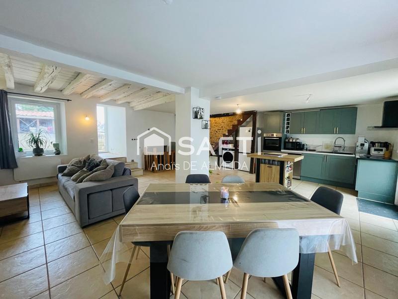 Maison - 96 m² - 4 pièces