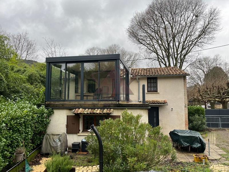 Maison en pierre - 80 m² - 5 pièces