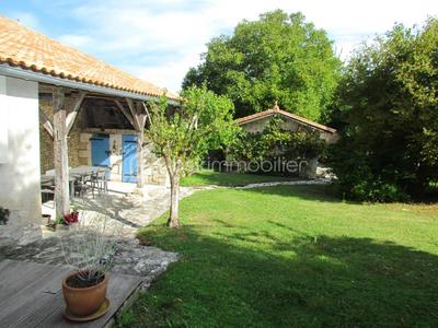 Maison ancienne - 223 m² - 7 pièces