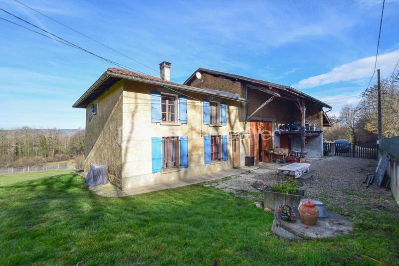 Maison - 98 m² - 5 pièces