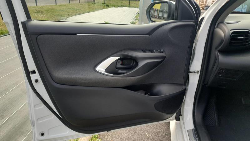 Toyota Yaris 1.5 VVTi 116 Hybride E-Cvt Design - Automatique