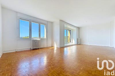 Appartement - 121 m² - 6 pièces