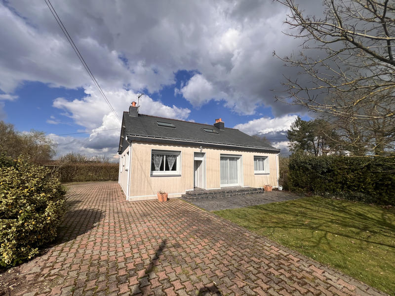 Maison - 100 m² - 5 pièces