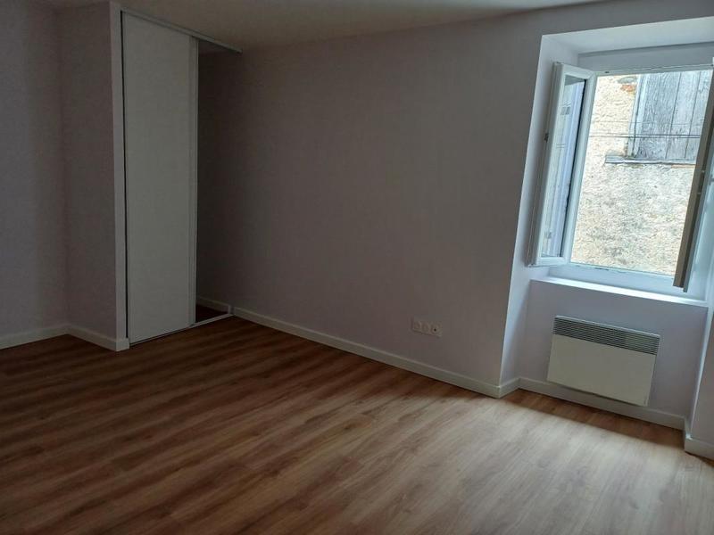 Maison - 93 m² - 6 pièces