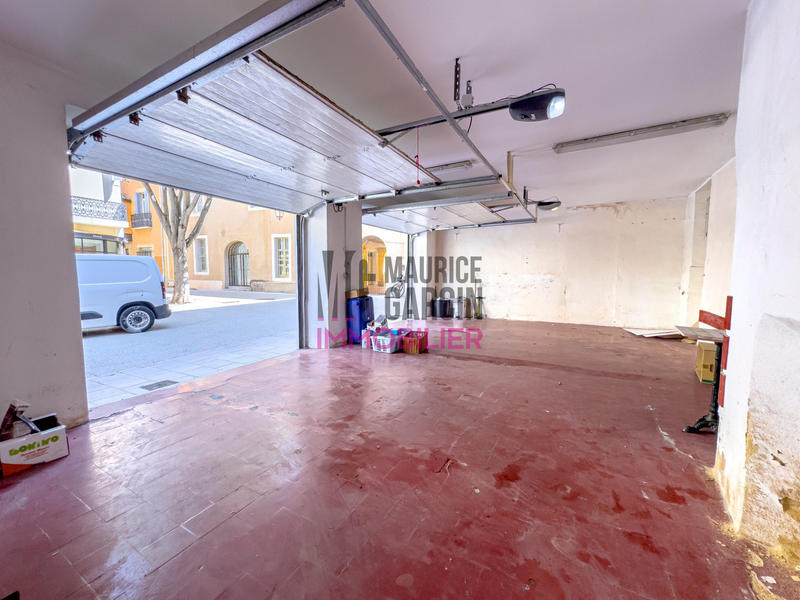 Appartement - 192 m² - 6 pièces