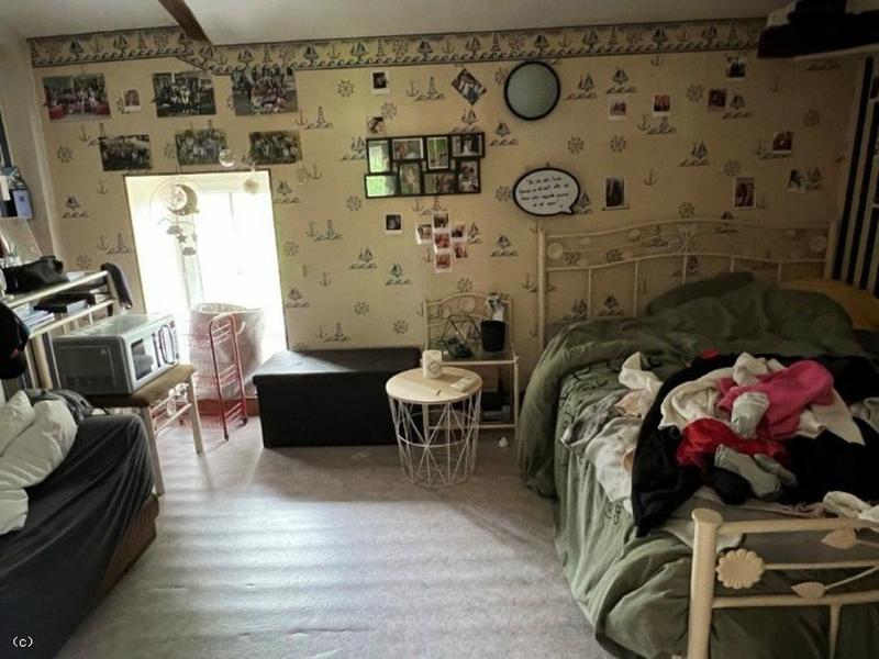 Maison ancienne - 180 m² - 7 pièces