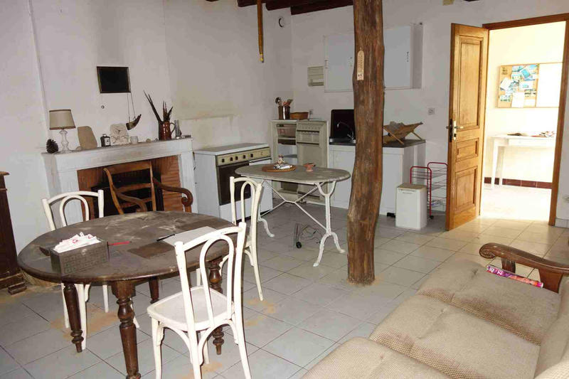 Maison - 340 m² - 11 pièces
