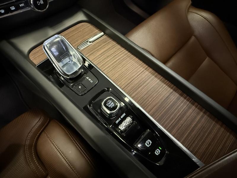 Volvo Xc60 T8 Awd 318+87ch Inscription Luxe Geartronic