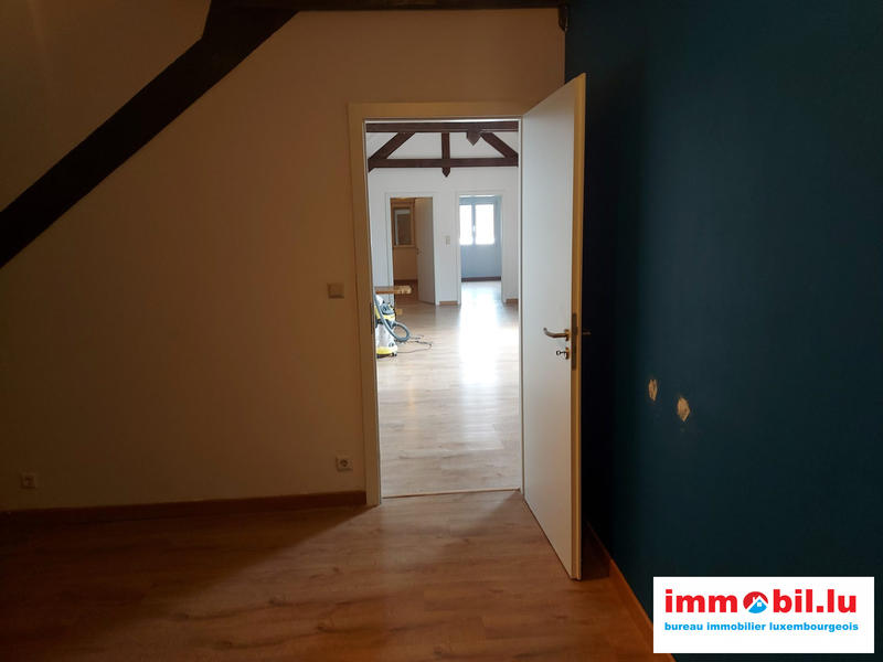 Maison - 255 m² - 7 pièces