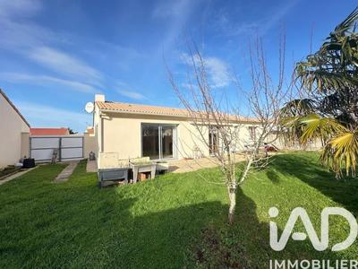 Maison - 89 m² - 3 pièces