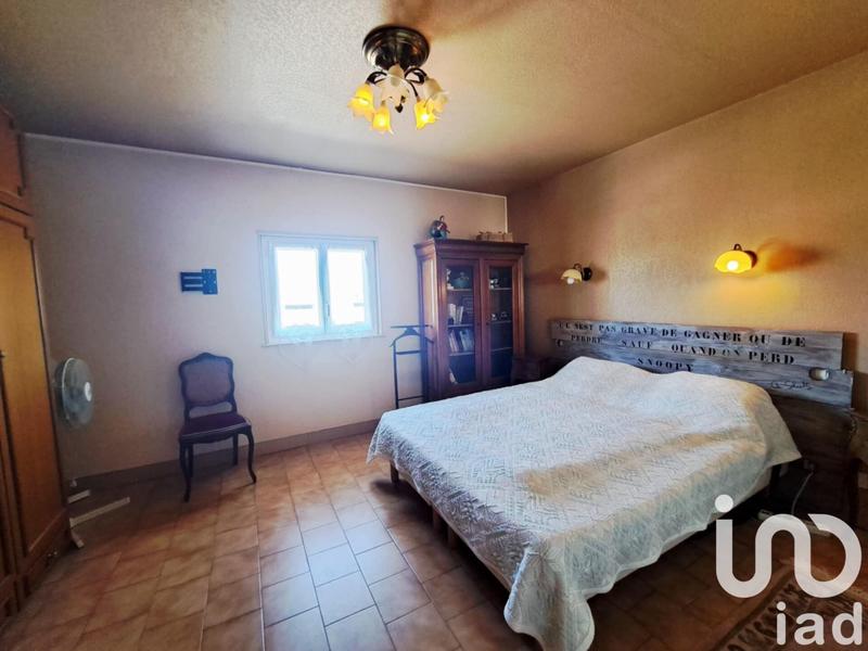 Maison - 220 m² - 7 pièces