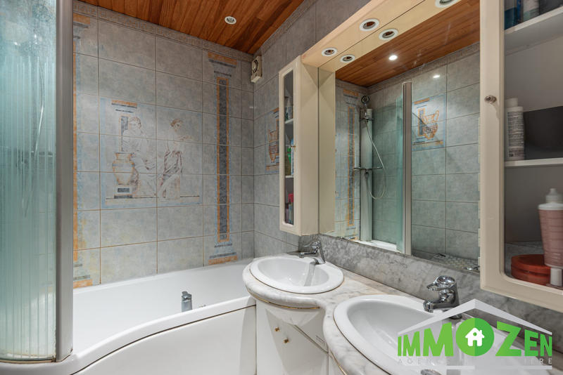 Appartement - 91 m² - 4 pièces