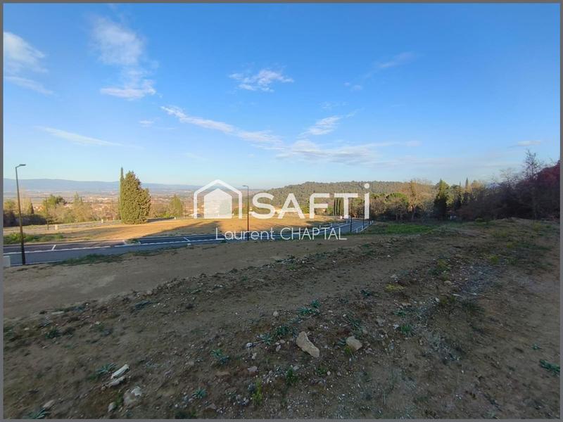 Terrain - 701 m²