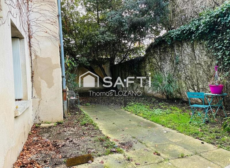 Maison de ville - 196 m² - 9 pièces