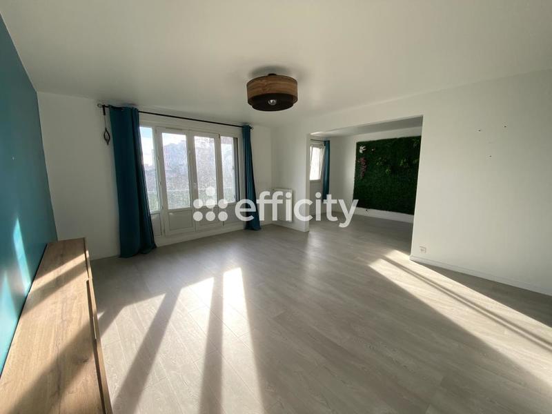 Appartement - 110 m² - 6 pièces