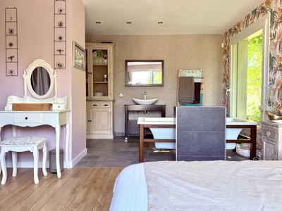 Maison - 147 m² - 6 pièces