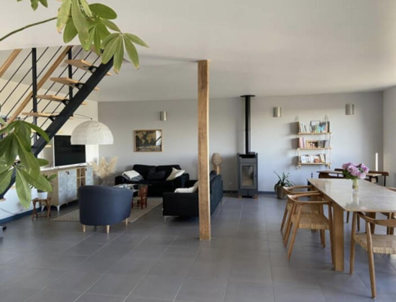 Maison - 162 m² - 7 pièces