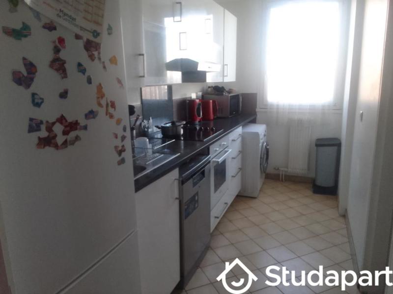 Chambre - 14 m² - 1 pièce