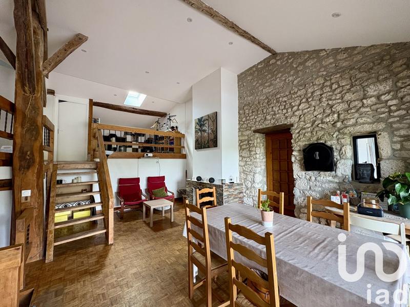 Maison de campagne - 200 m² - 8 pièces