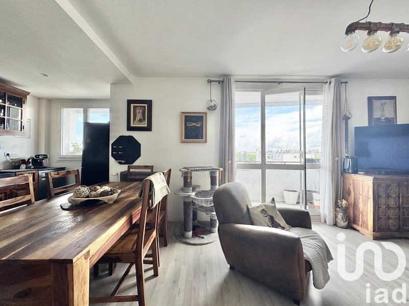 Appartement - 106 m² - 6 pièces