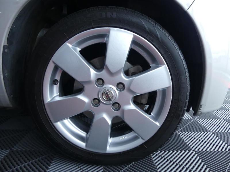 Nissan Micra III 1.5 Dci 82 Lolita Lempicka 5p