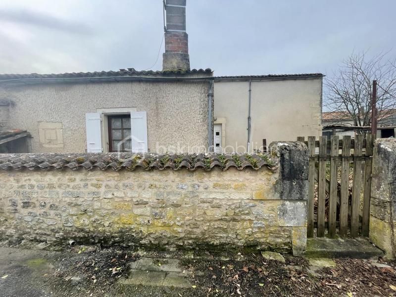 Maison en pierre - 86 m² - 3 pièces