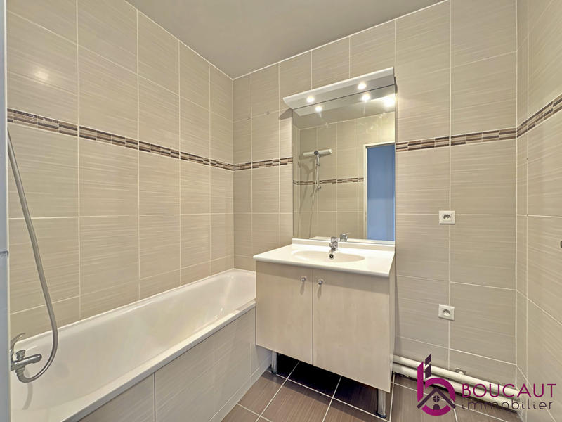 Appartement - 86 m² - 4 pièces