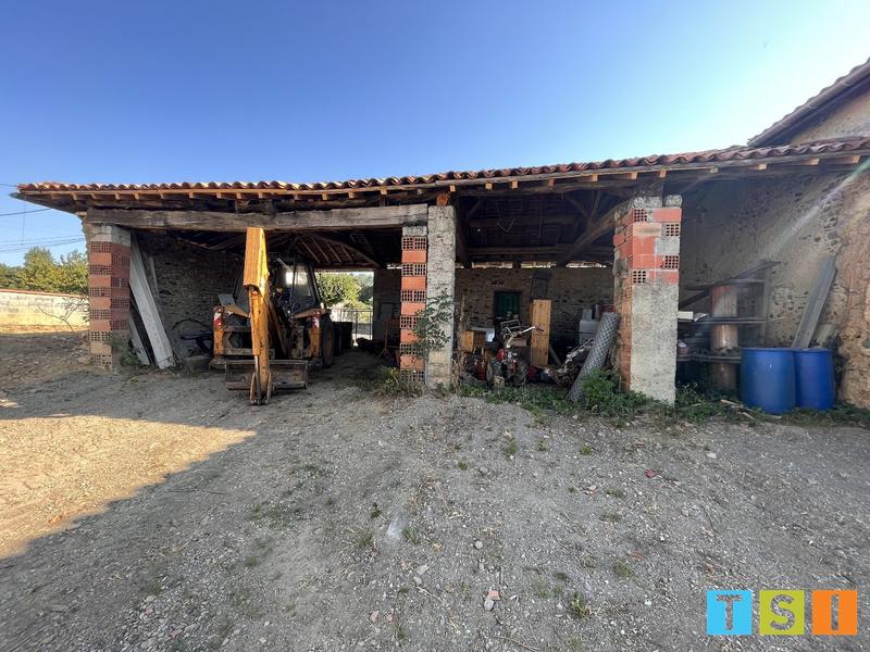 Maison ancienne - 180 m² - 5 pièces