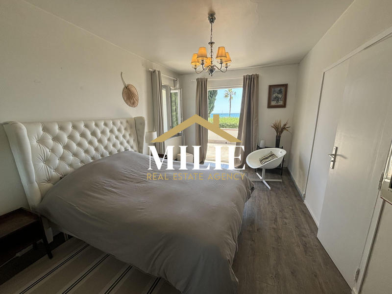 Villa - 350 m² - 8 pièces